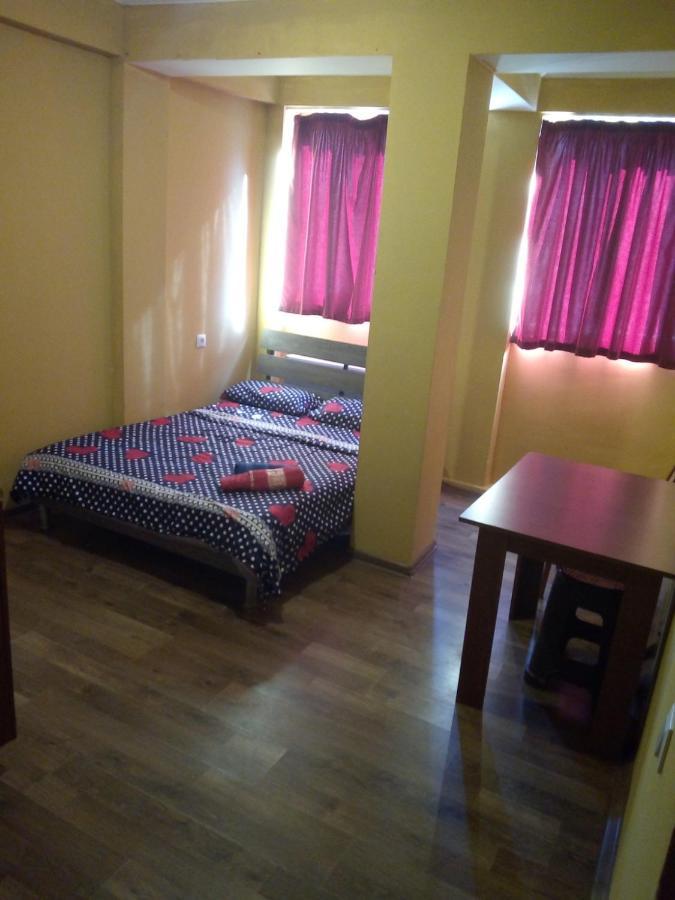 Vake-House Hotel Тбилиси Екстериор снимка