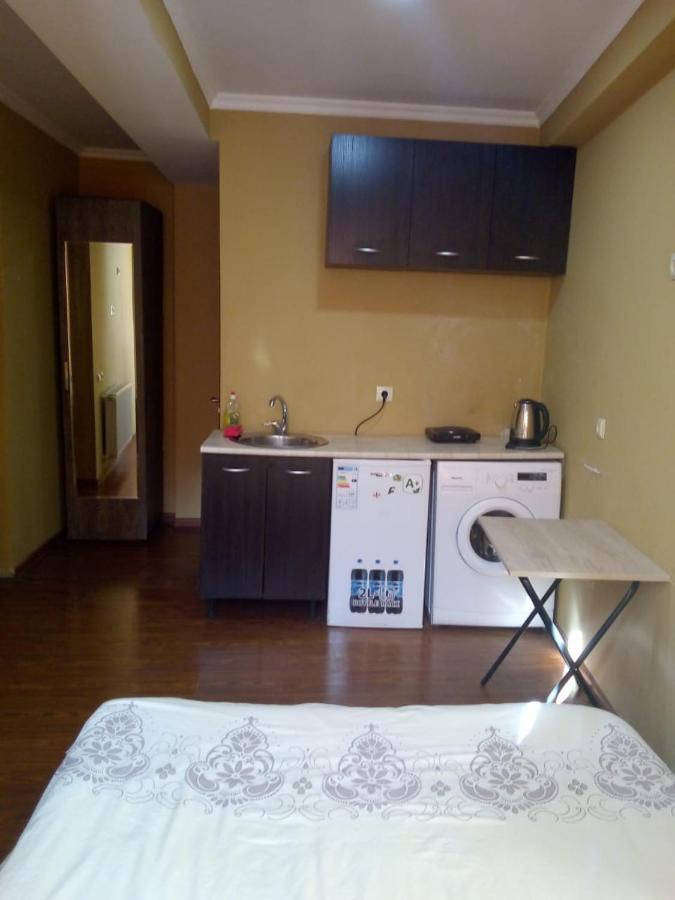 Vake-House Hotel Тбилиси Екстериор снимка