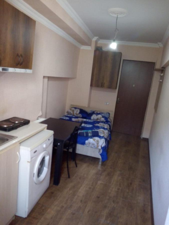 Vake-House Hotel Тбилиси Екстериор снимка