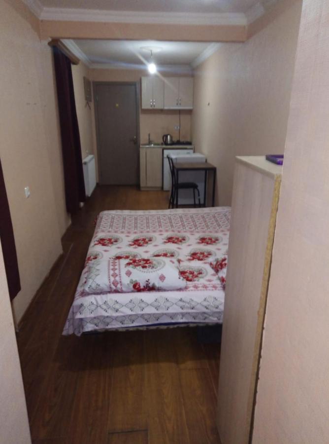 Vake-House Hotel Тбилиси Екстериор снимка