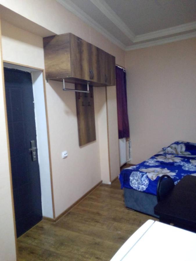 Vake-House Hotel Тбилиси Екстериор снимка