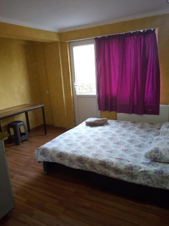 Vake-House Hotel Тбилиси Екстериор снимка