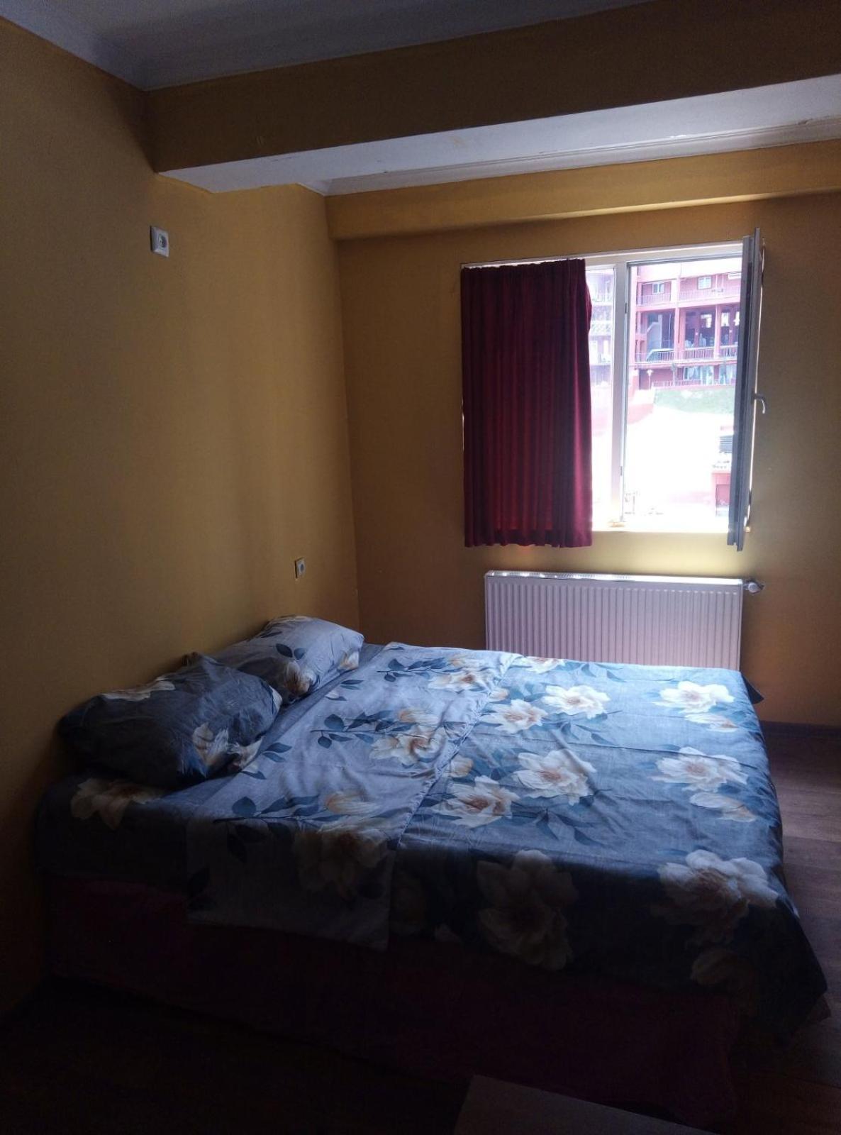 Vake-House Hotel Тбилиси Екстериор снимка
